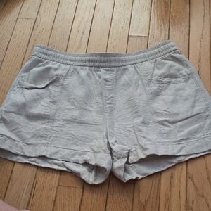 Women’s Lightweight Elastic-Waist Shorts - Cream